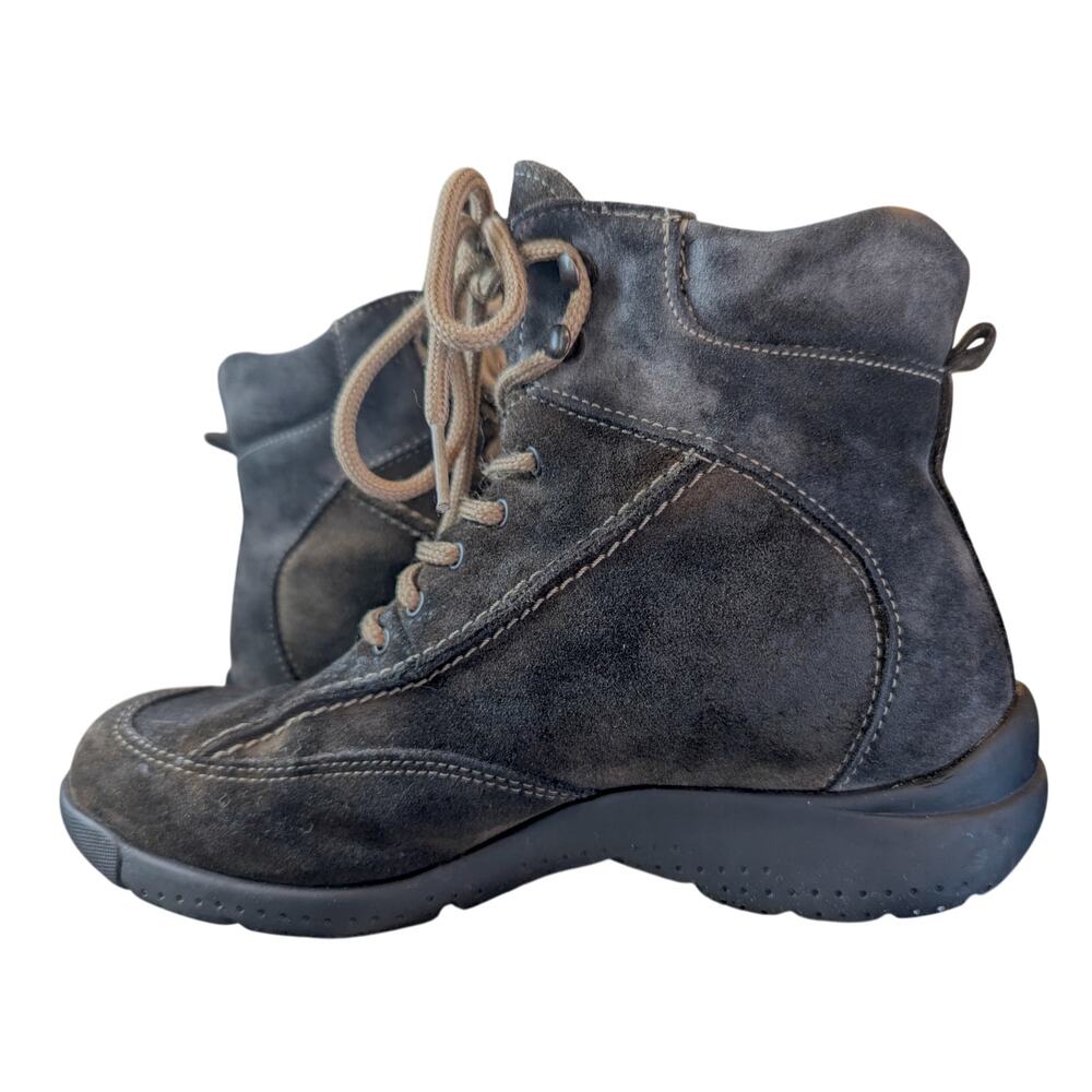 La Canadienne Trista Waterproof Suede Fur Lined Lace Up Boots 7M